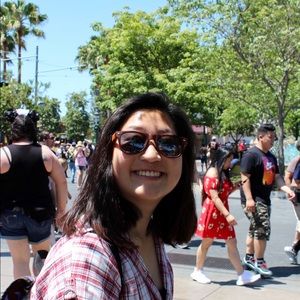 Meet your Posher, Jenna